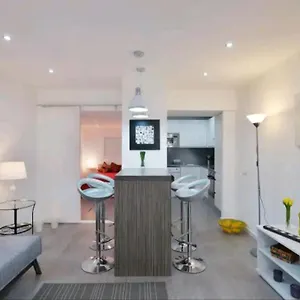 apt-alfama-new-28925-al.hotels-lisbon-portugal.com/
